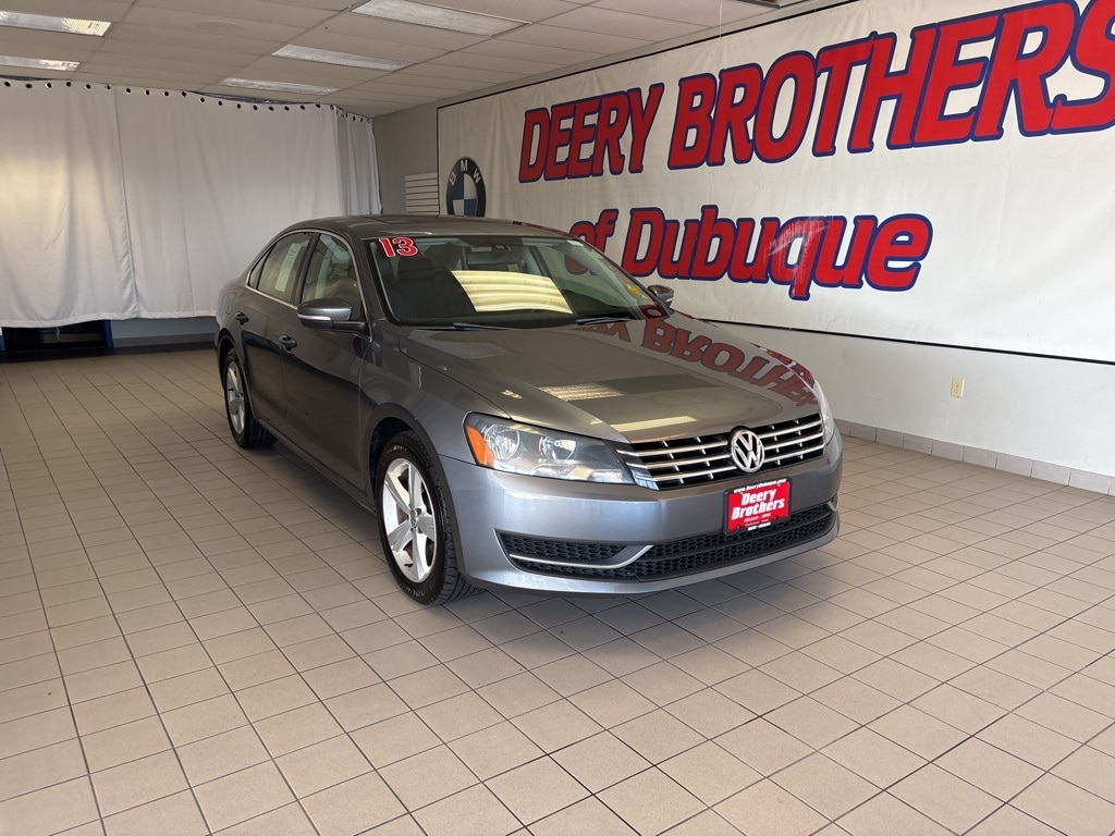 2013 Volkswagen Passat SE