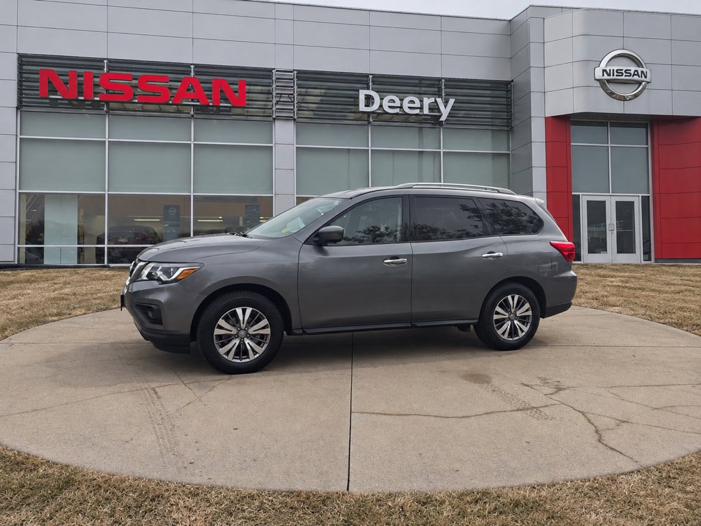 Used 2020 Nissan Pathfinder SL SUV