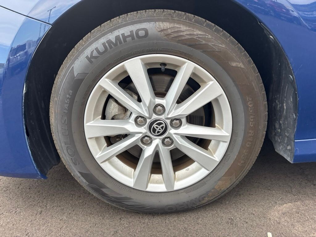 Used 2025 Toyota Camry LE Sedan