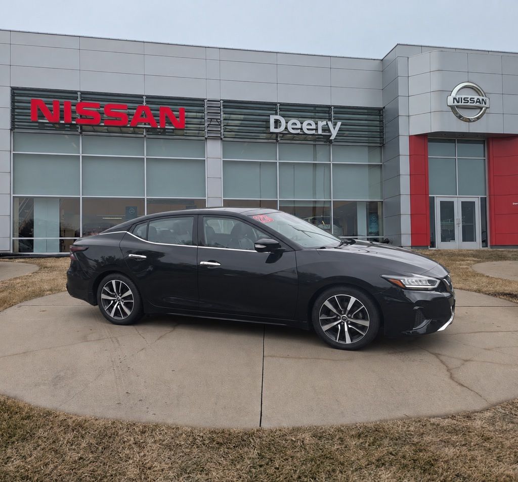 2023 Nissan Maxima