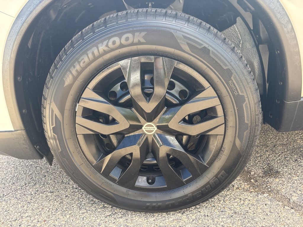 Used 2020 Nissan Rogue S SUV