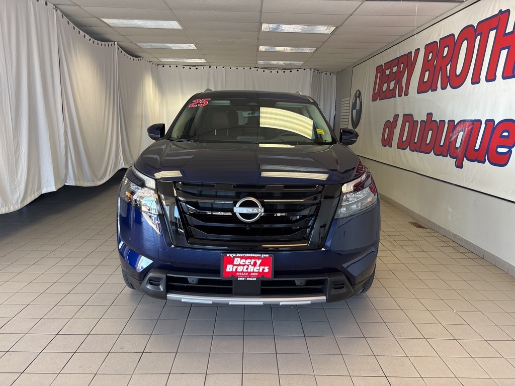 New 2025 Nissan Pathfinder Platinum SUV