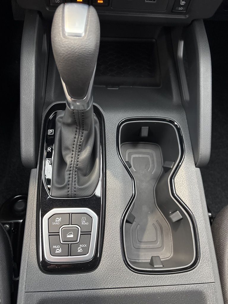 2026 Nissan Frontier SV - Photo 10