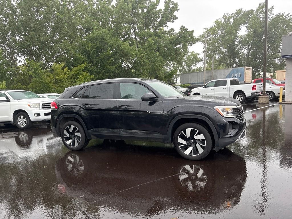 Used 2026 Volkswagen Atlas Cross Sport SE w/Technology SUV
