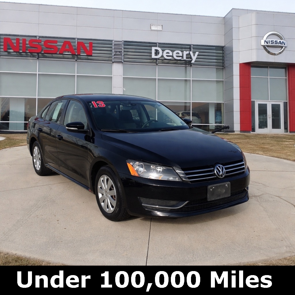 2013 Volkswagen Passat S's photo