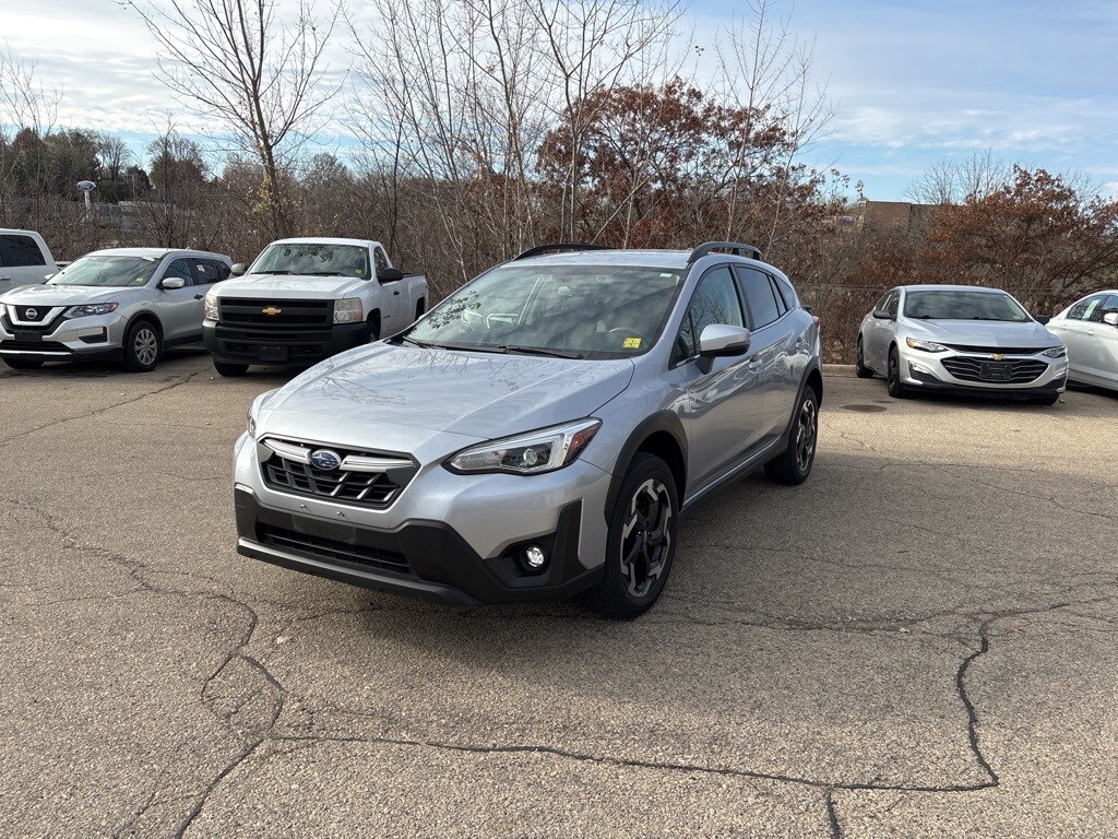 2023 Subaru Crosstrek Limited photo 2