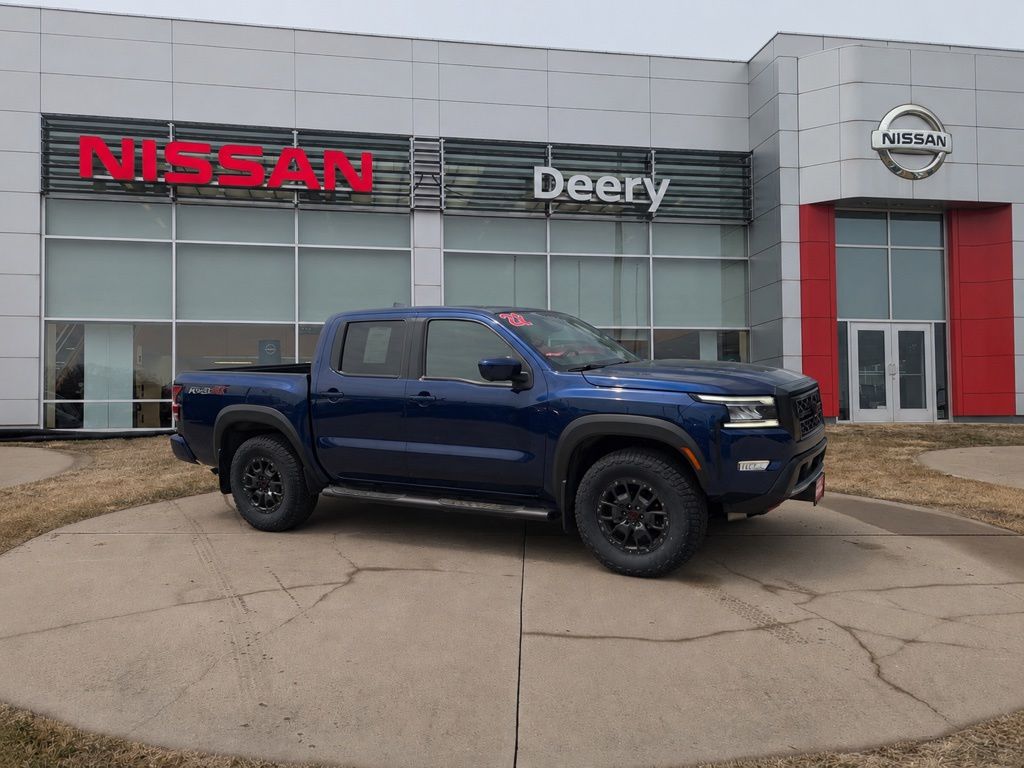 2022 Nissan Frontier PRO-4X Crew Cab 4X4's photo