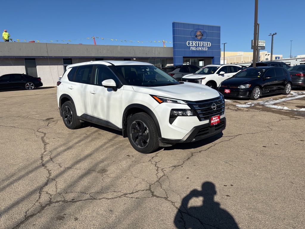 2024 Nissan Rogue SV