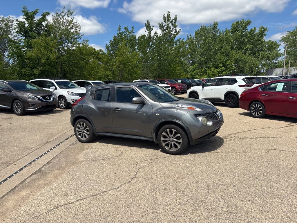 2011 Nissan Juke SV AWD CVT's photo