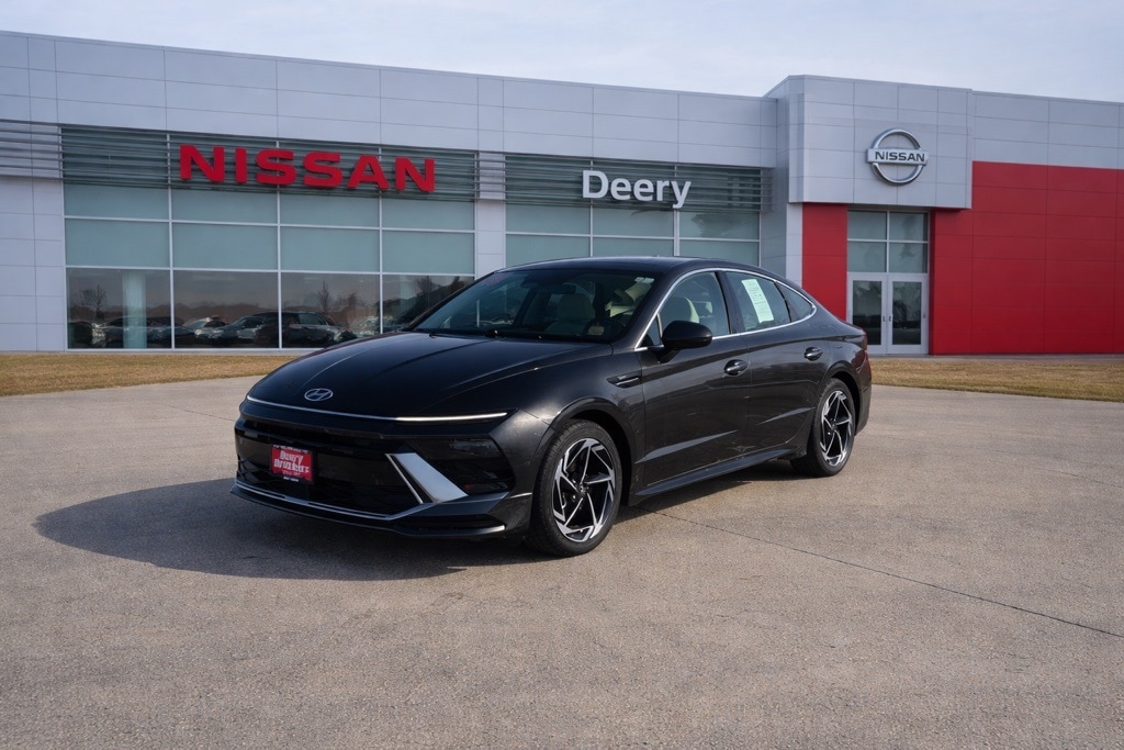 Used 2024 Hyundai Sonata SEL Sedan