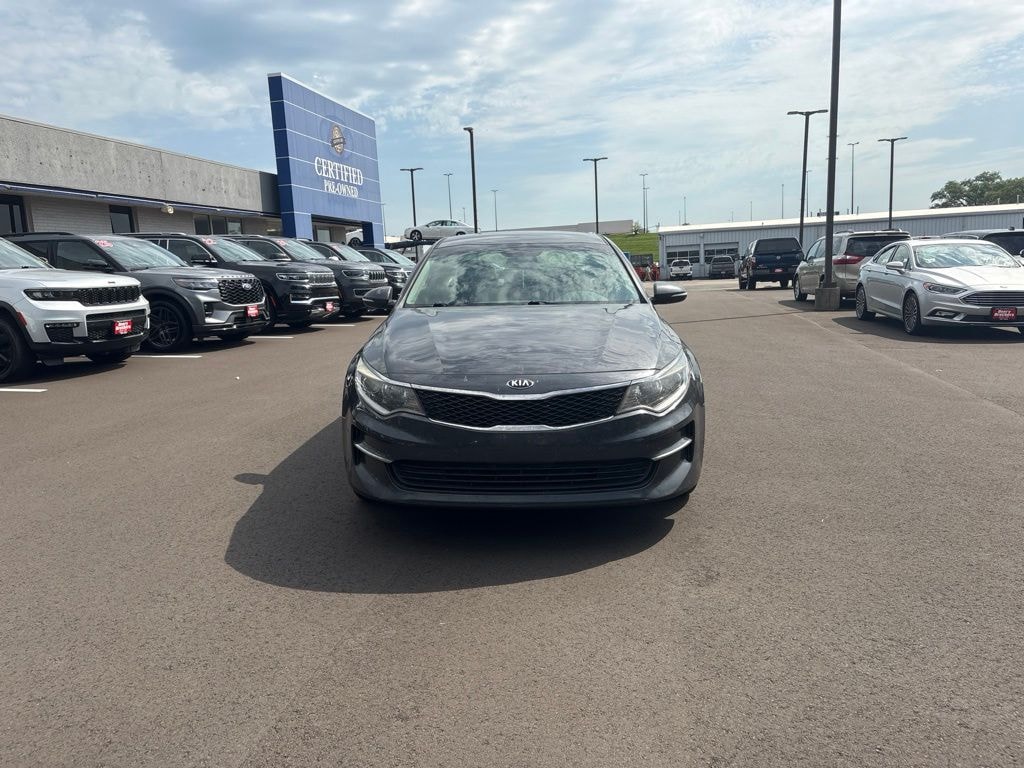 Used 2017 Kia Optima LX Sedan