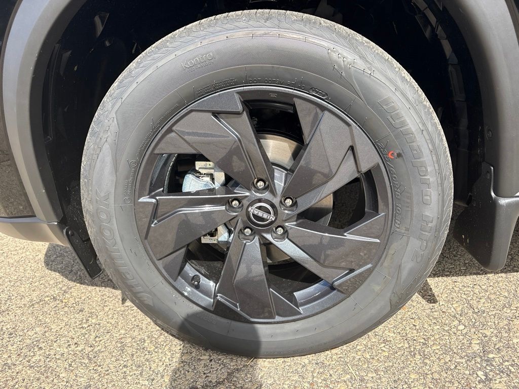 New 2026 Nissan Rogue SV SUV