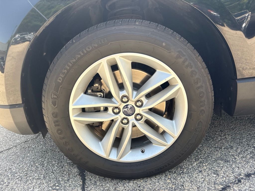 Used 2016 Ford Edge SEL SUV