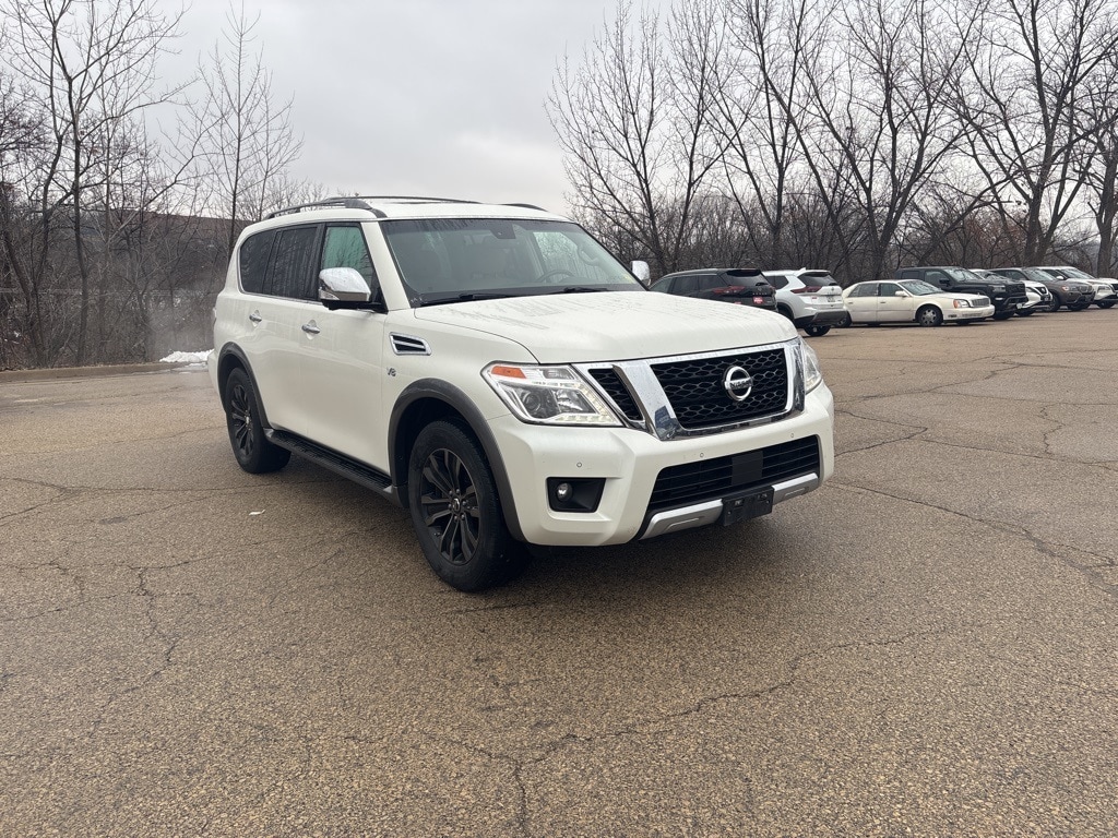 2017 Nissan Armada Platinum's photo