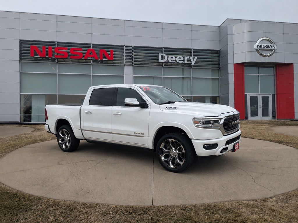 2022 RAM 1500 Limited 4x4 Crew Cab 5'7's photo