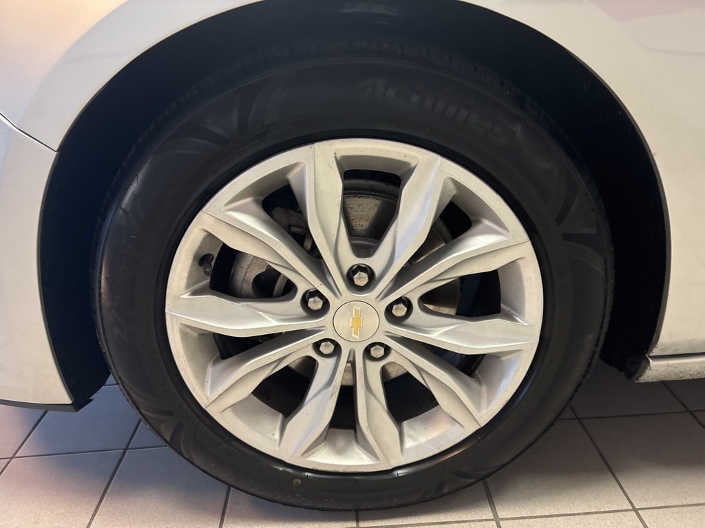 Used 2022 Chevrolet Malibu LT Sedan