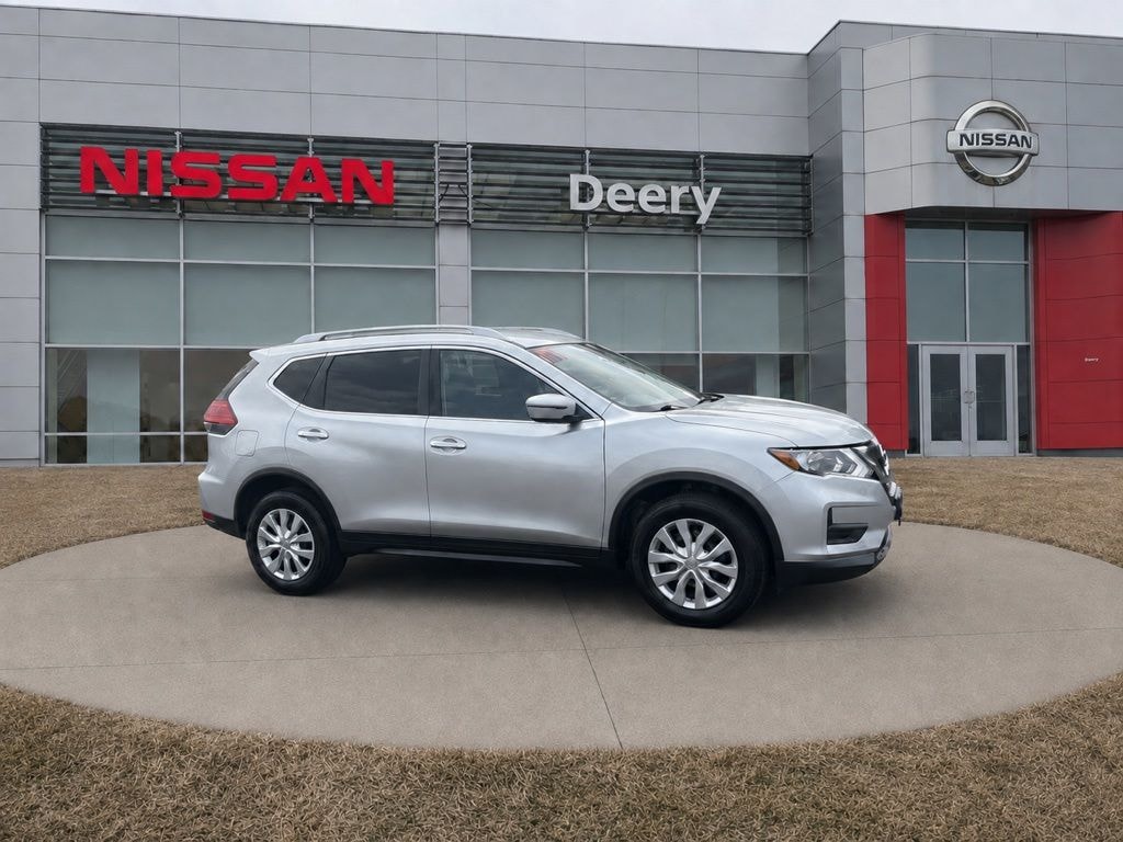 Used 2017 Nissan Rogue S SUV