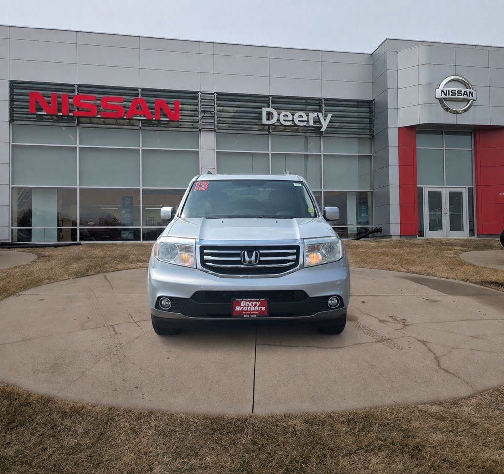 Used 2013 Honda Pilot EX-L with VIN 5FNYF4H66DB009973 for sale in Dubuque, IA