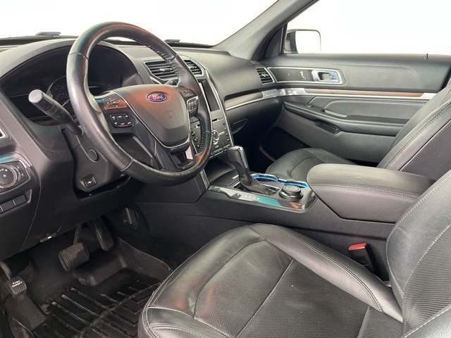 Used 2016 Ford Explorer Limited with VIN 1FM5K8F87GGD11112 for sale in Cedar Falls, IA