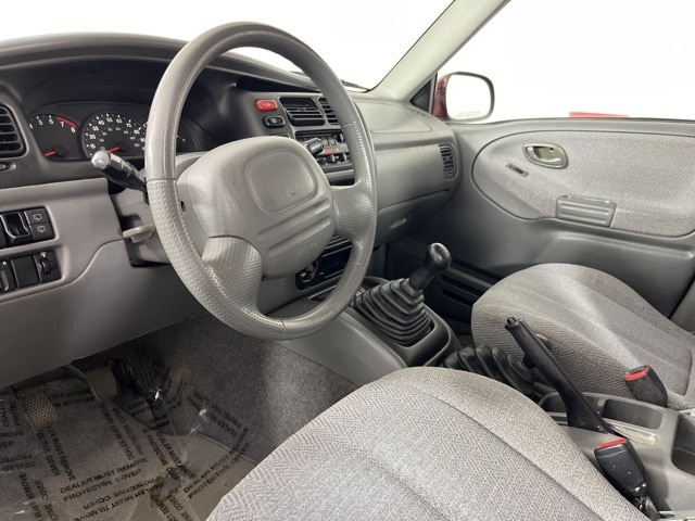 Used 2000 Suzuki Grand Vitara JLX with VIN JS3TD62V6Y4117990 for sale in Minneapolis, MN