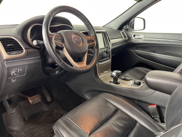Used 2015 Jeep Grand Cherokee Limited with VIN 1C4RJFBGXFC704778 for sale in Cedar Falls, IA