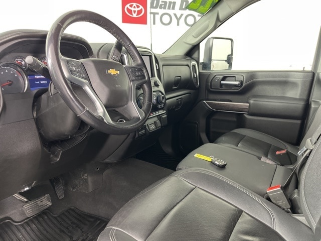 Used 2022 Chevrolet Silverado 2500HD LTZ with VIN 1GC4YPE79NF249653 for sale in Cedar Falls, IA
