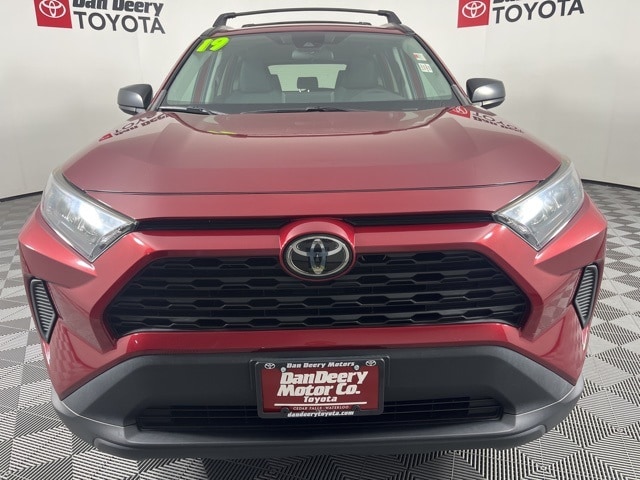 Certified 2019 Toyota RAV4 LE with VIN 2T3F1RFVXKW018132 for sale in Cedar Falls, IA