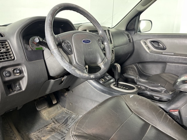 Used 2006 Ford Escape Hybrid with VIN 1FMCU96H36KA74797 for sale in Cedar Falls, IA