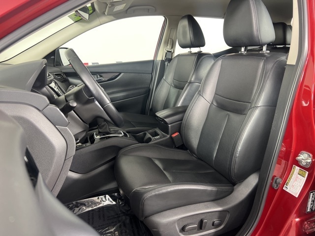Used 2022 Nissan Rogue Sport SL with VIN JN1BJ1CW9NW488237 for sale in Cedar Falls, IA