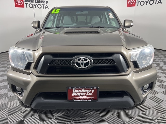 Used 2015 Toyota Tacoma Base with VIN 3TMMU4FN1FM074646 for sale in Cedar Falls, IA