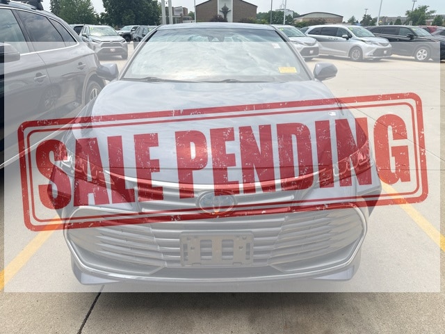 Certified 2020 Toyota Avalon XLE with VIN 4T1J21FB9LU012136 for sale in Cedar Falls, IA