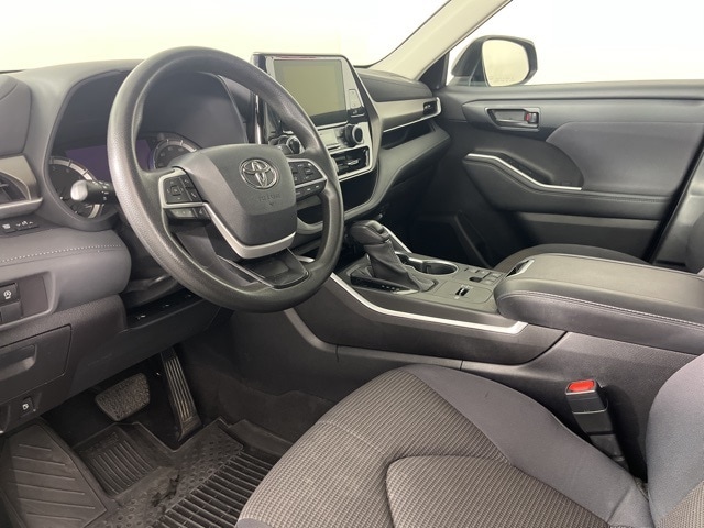 Certified 2023 Toyota Highlander L with VIN 5TDKDRAH6PS047269 for sale in Cedar Falls, IA