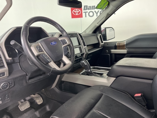 Used 2019 Ford F-150 Lariat with VIN 1FTEW1E41KFC54290 for sale in Cedar Falls, IA