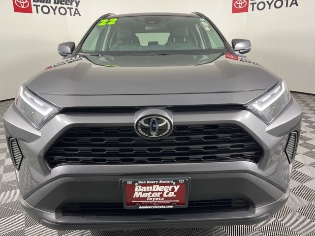 Certified 2022 Toyota RAV4 XLE with VIN 2T3P1RFV2NC302963 for sale in Cedar Falls, IA