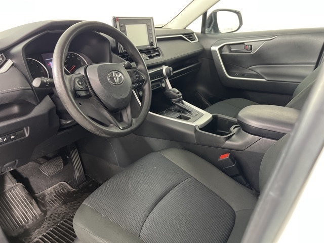 Used 2022 Toyota RAV4 LE with VIN 2T3F1RFV8NW272880 for sale in Cedar Falls, IA