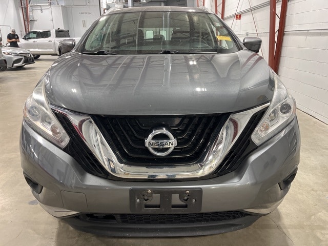 Used 2018 Nissan Murano Platinum with VIN 5N1AZ2MG4JN177261 for sale in Cedar Falls, IA
