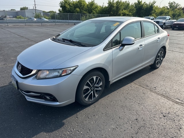 Used 2013 Honda Civic EX-L with VIN 19XFB2F95DE032929 for sale in Cedar Falls, IA
