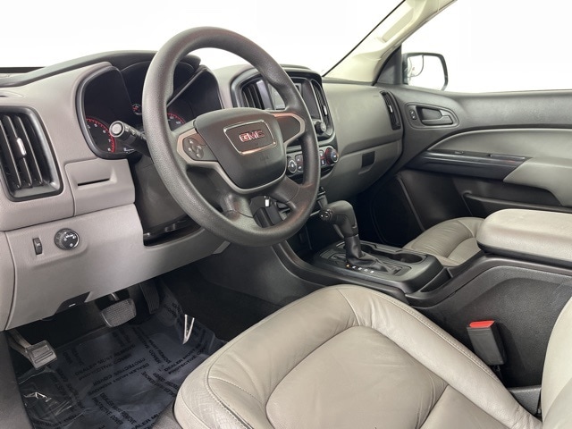 Used 2015 GMC Canyon Base with VIN 1GTG5AE38F1179707 for sale in Cedar Falls, IA