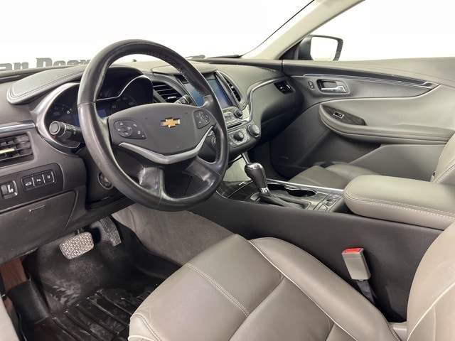Used 2015 Chevrolet Impala 2LZ with VIN 2G1165S32F9156670 for sale in Cedar Falls, IA