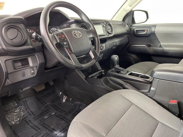 Certified 2016 Toyota Tacoma SR with VIN 5TFSX5EN2GX044816 for sale in Cedar Falls, IA
