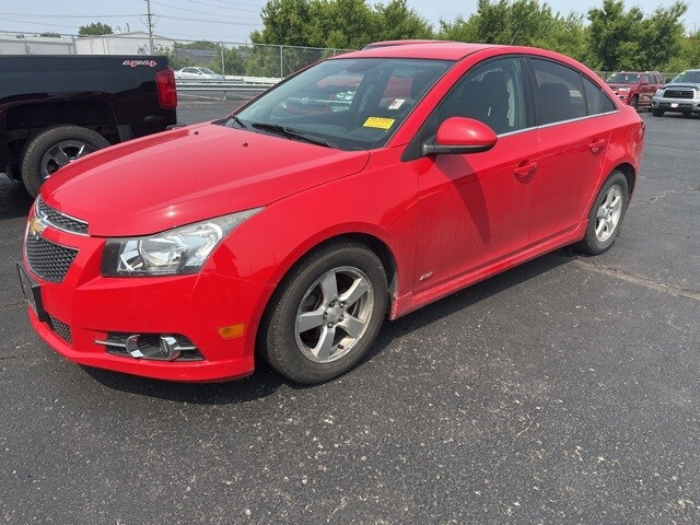 Used 2014 Chevrolet Cruze 1LT with VIN 1G1PC5SB6E7191819 for sale in Cedar Falls, IA