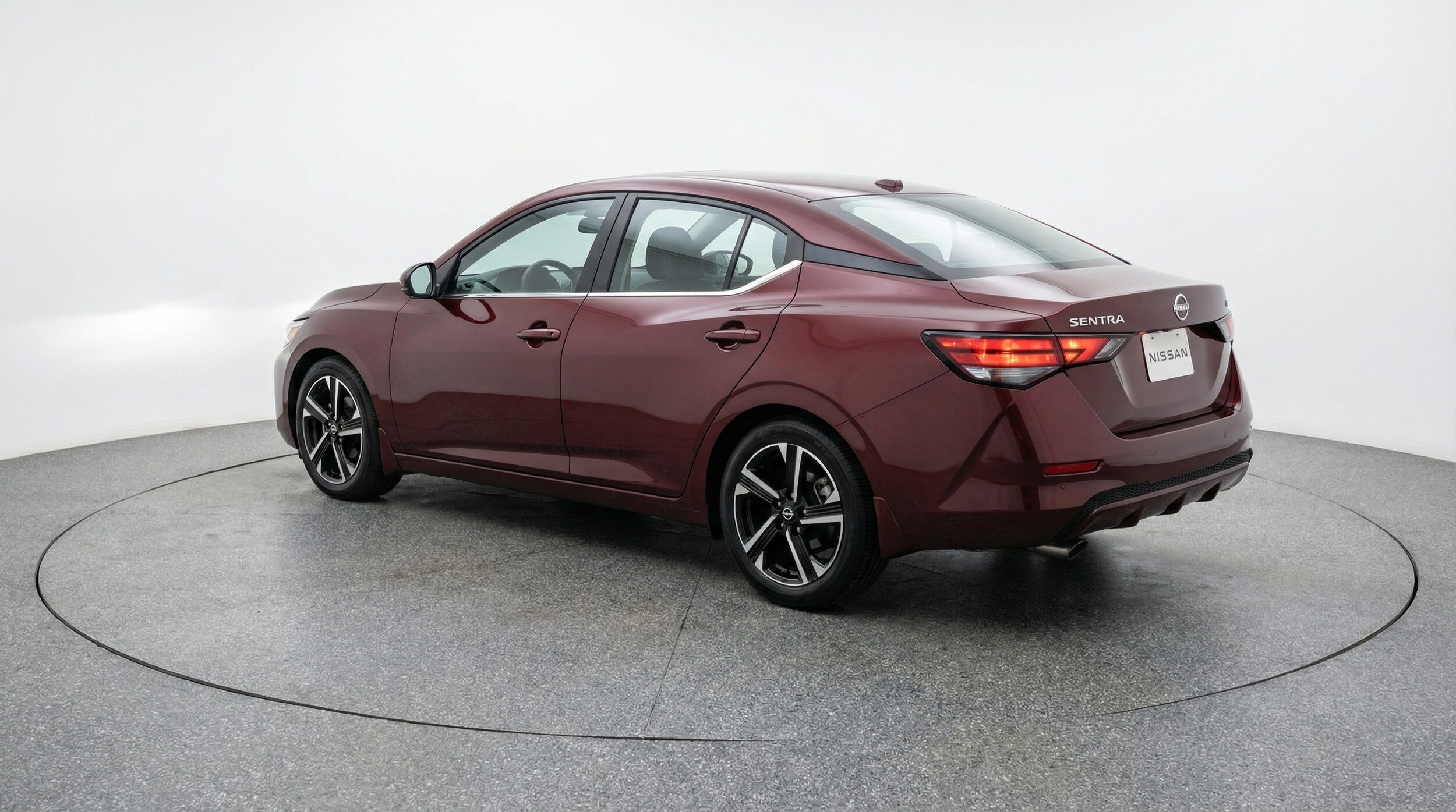 Thumbnail: 2025 Nissan Sentra - 5