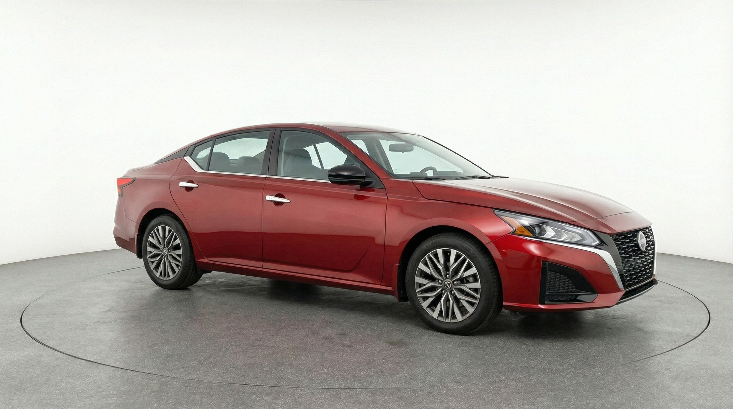 Thumbnail: 2025 Nissan Altima - 1