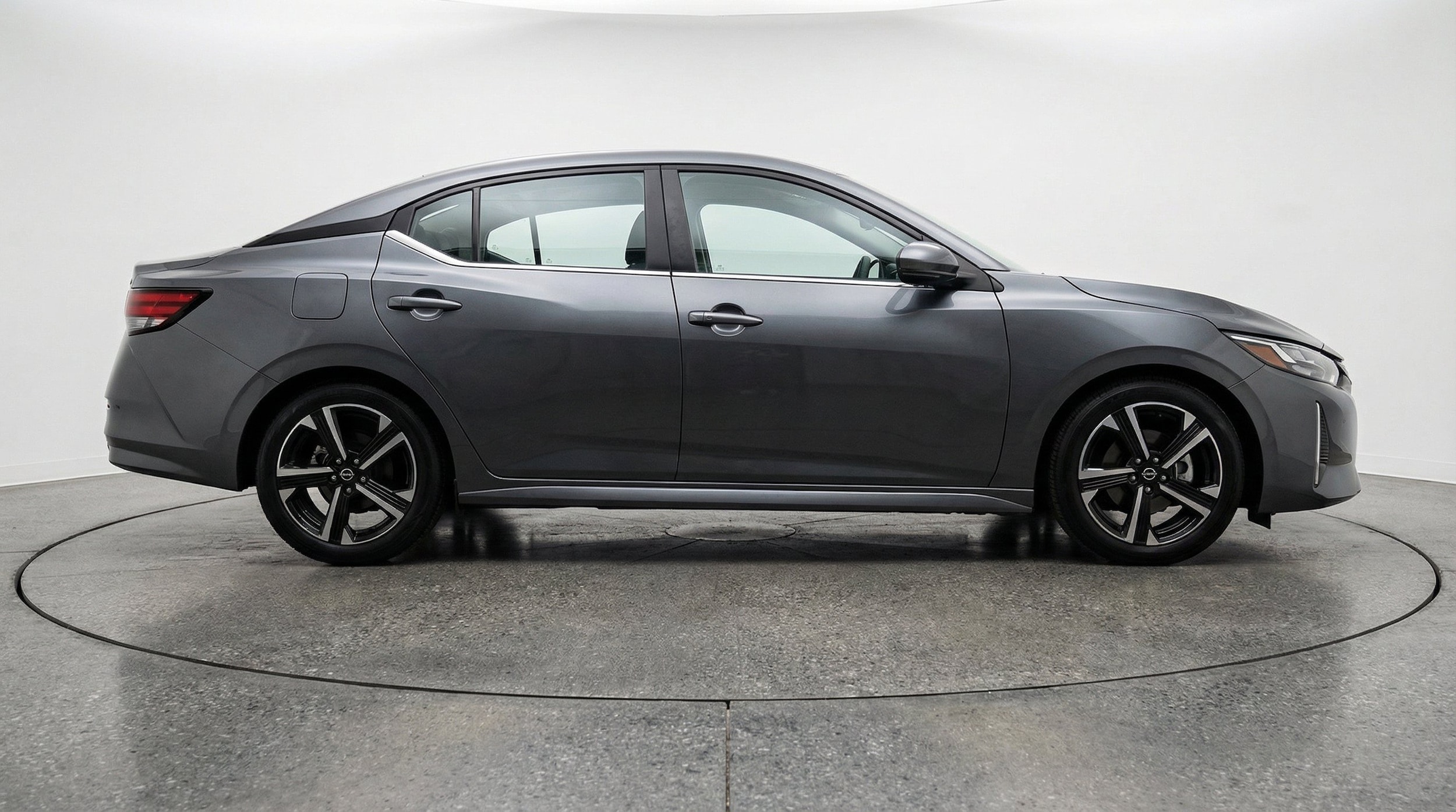 Thumbnail: 2025 Nissan Sentra - 11