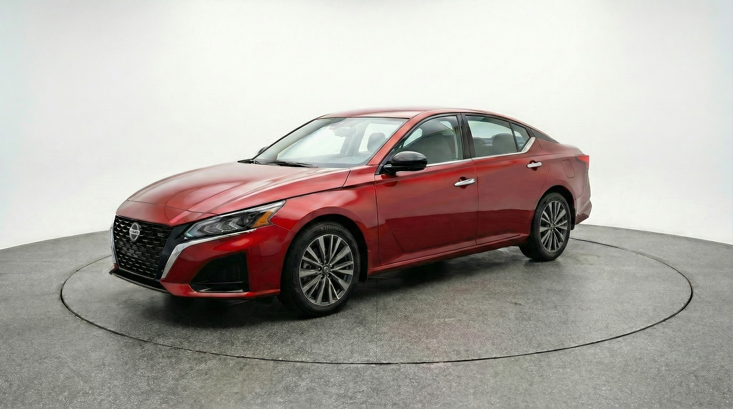 Thumbnail: 2025 Nissan Altima - 3