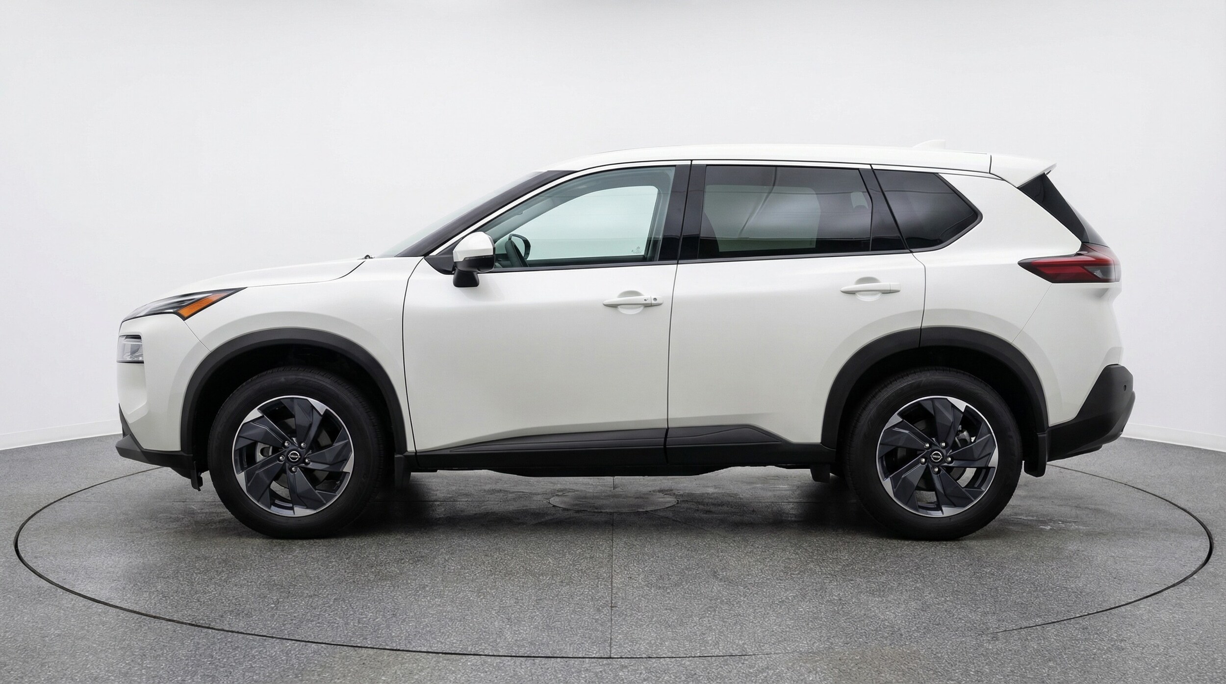 Thumbnail: 2025 Nissan Rogue - 4