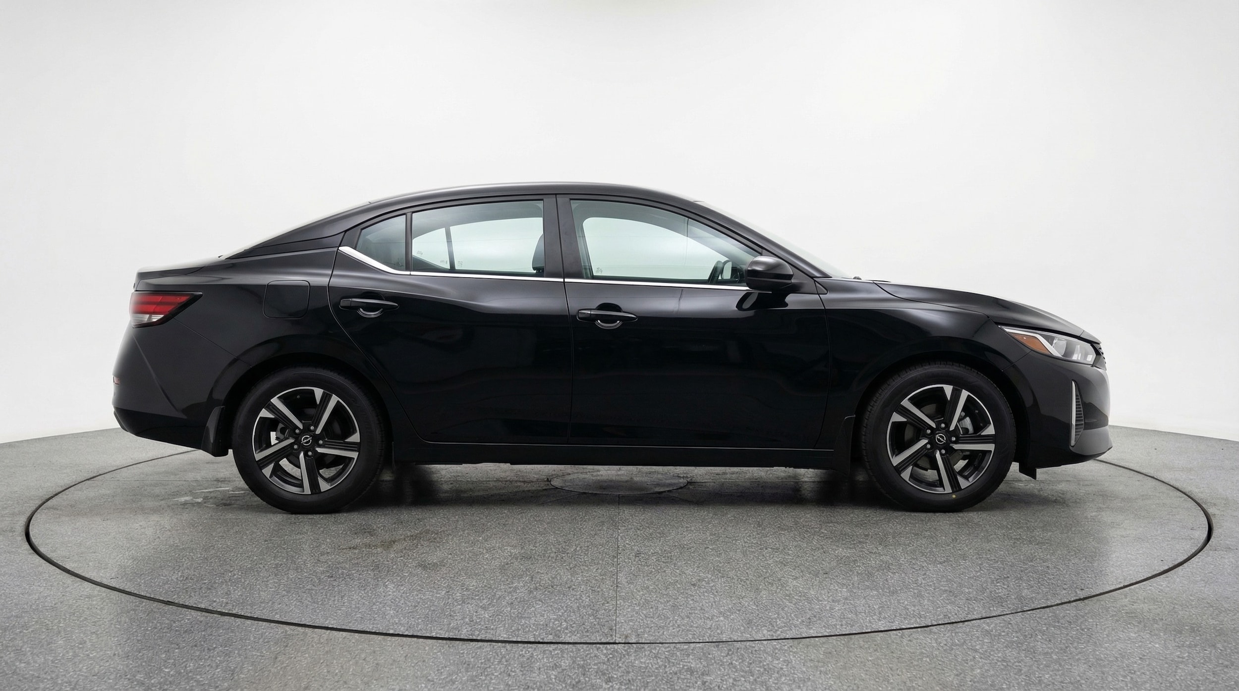 Thumbnail: 2025 Nissan Sentra - 8