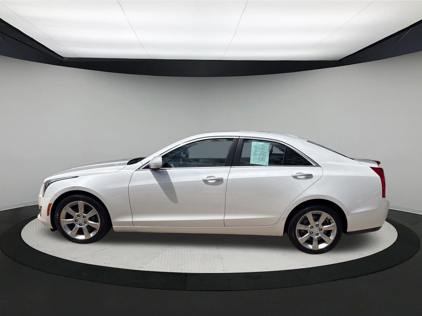 Used 2015 Cadillac ATS Luxury Collection with VIN 1G6AH5RX4F0126352 for sale in Sycamore, IL
