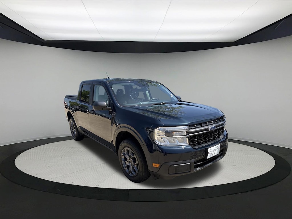 Used 2023 Ford Maverick XL