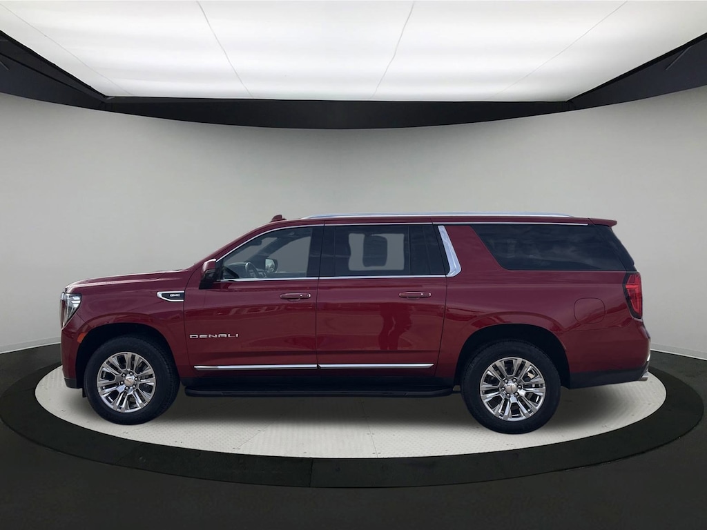 Used 2021 GMC Yukon XL Denali SUV